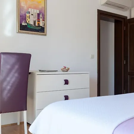 アパート Solitudo ドゥブロブニク