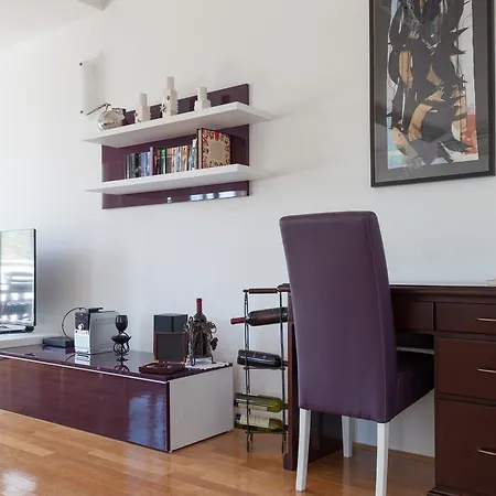 Apartament Solitudo *